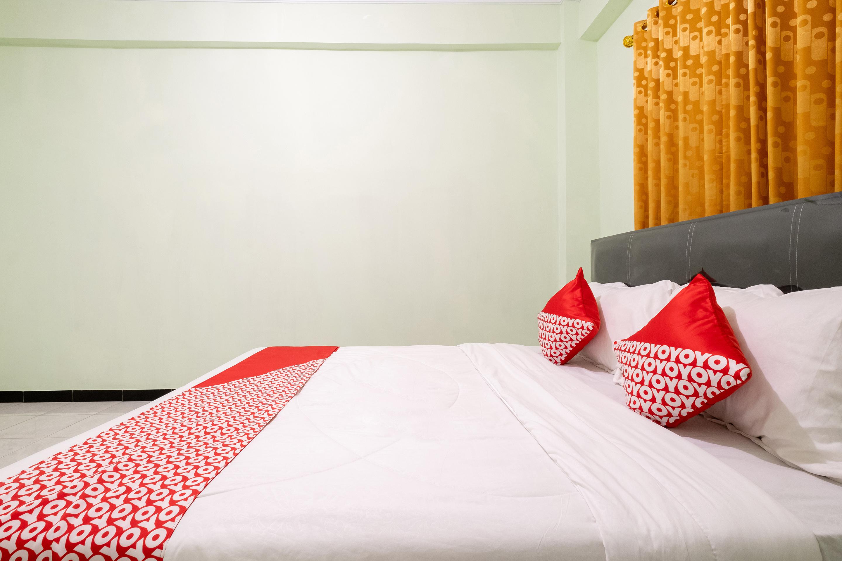 Reddoorz Syariah Near Alun Alun Wonosari Hotel Exterior foto