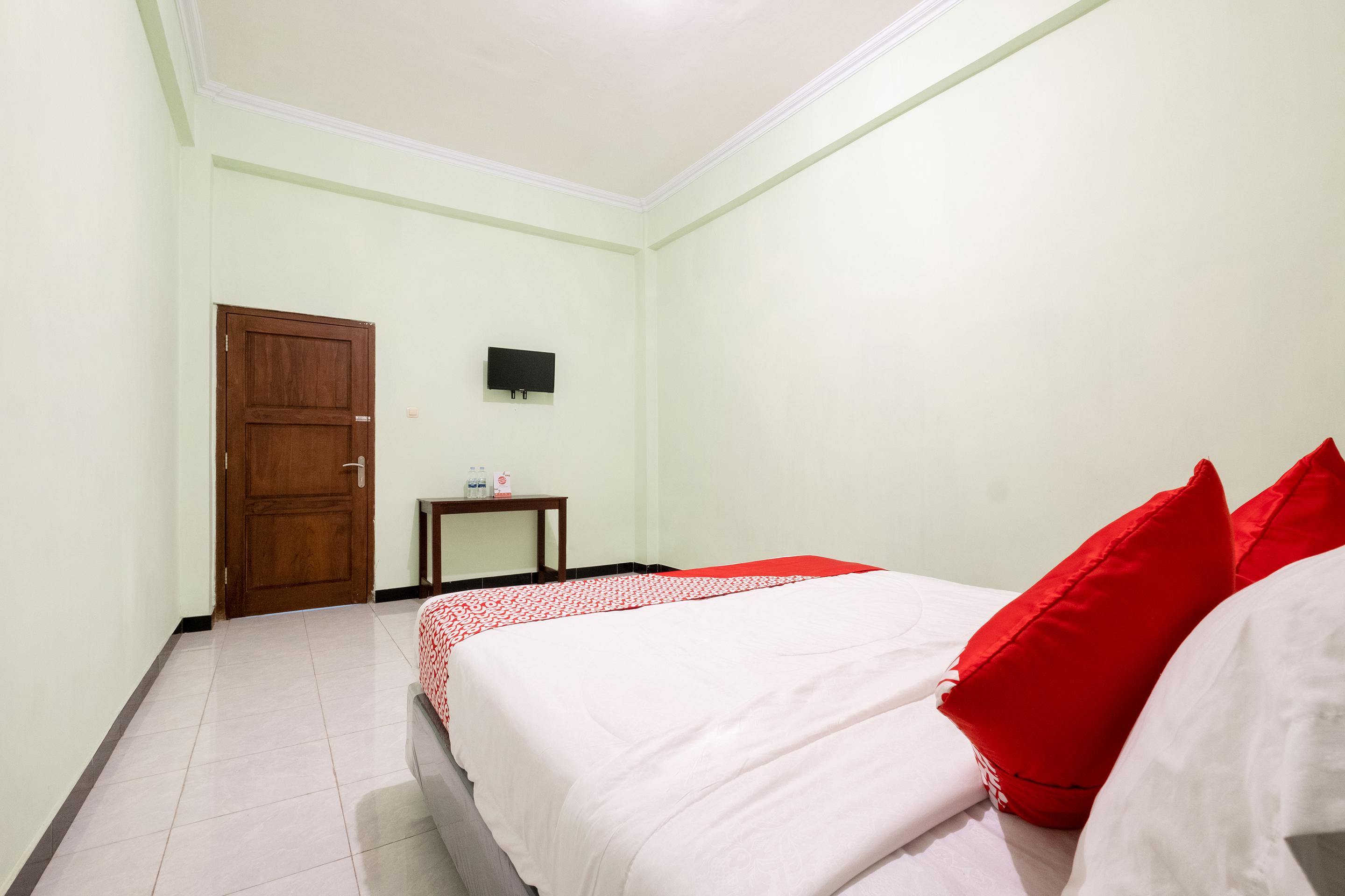 Reddoorz Syariah Near Alun Alun Wonosari Hotel Exterior foto