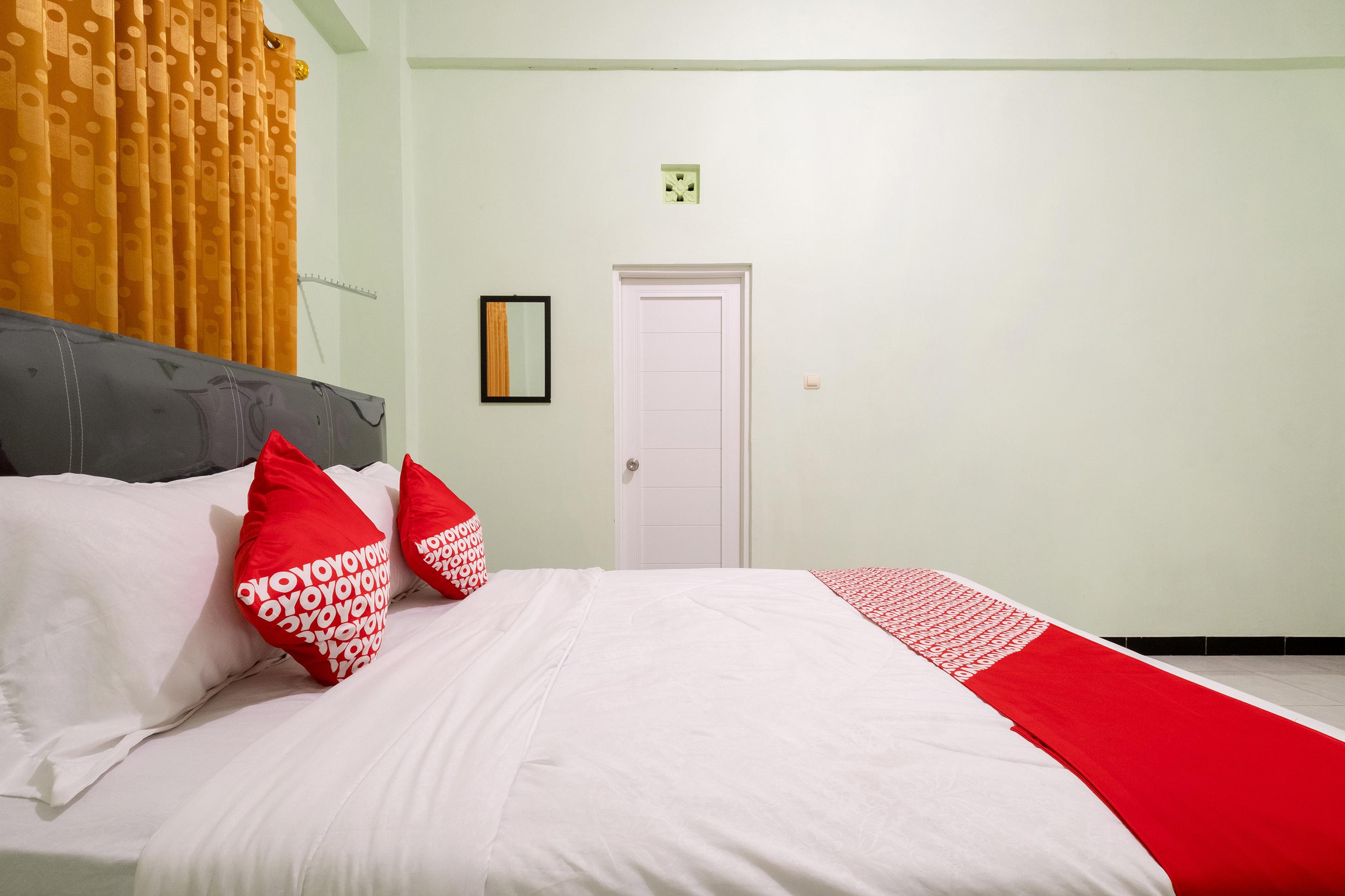 Reddoorz Syariah Near Alun Alun Wonosari Hotel Exterior foto