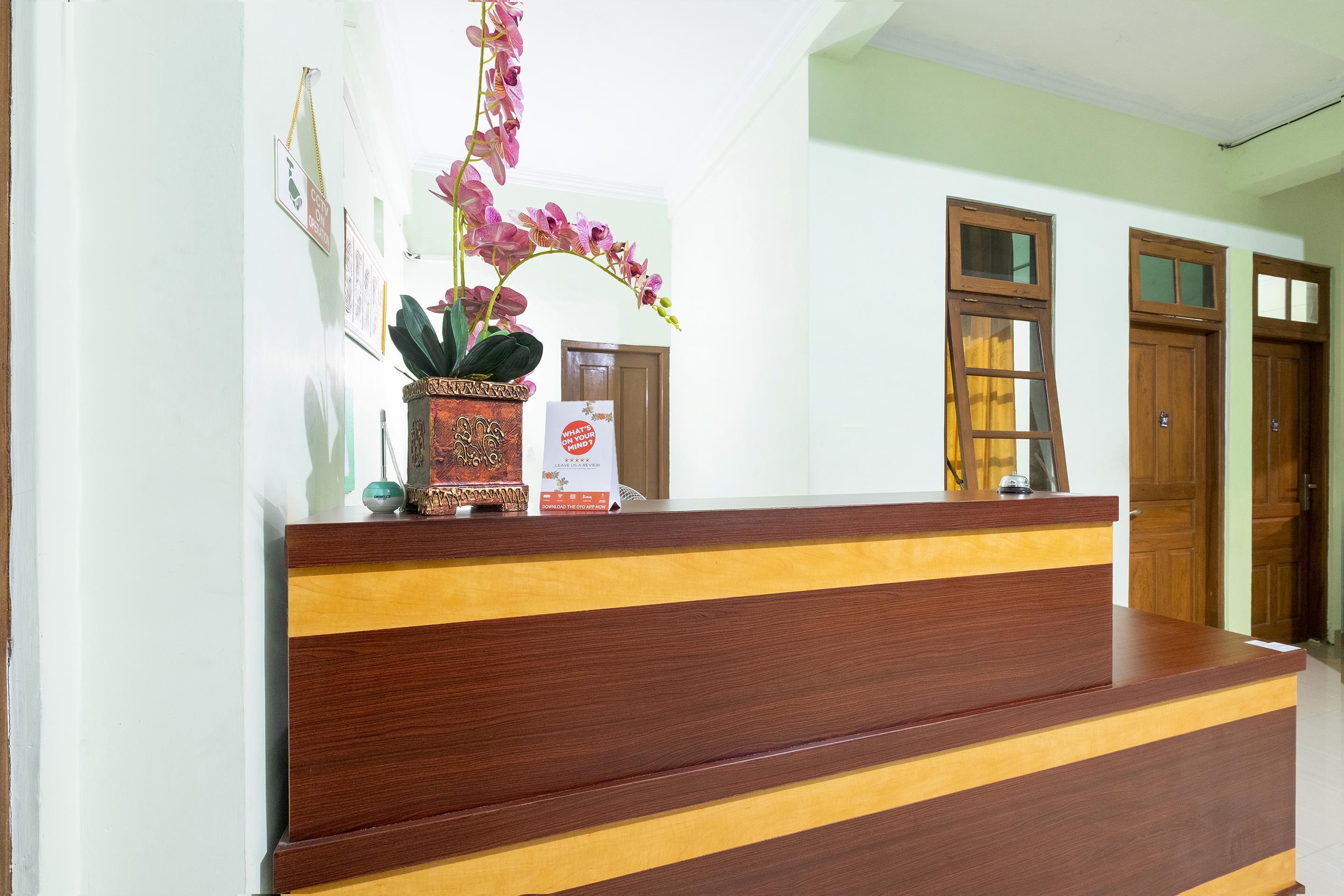 Reddoorz Syariah Near Alun Alun Wonosari Hotel Exterior foto