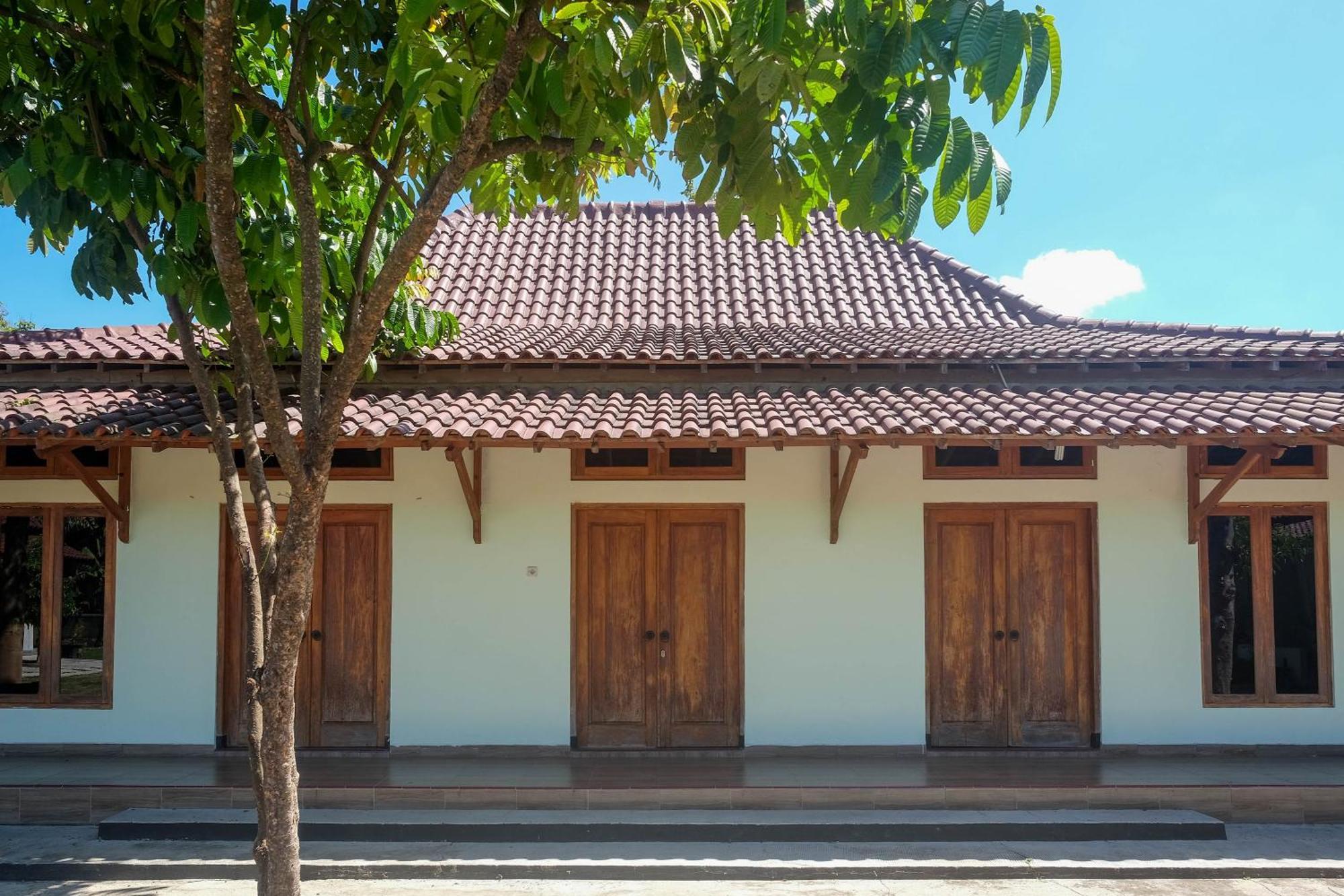 Reddoorz Syariah Near Alun Alun Wonosari Hotel Exterior foto