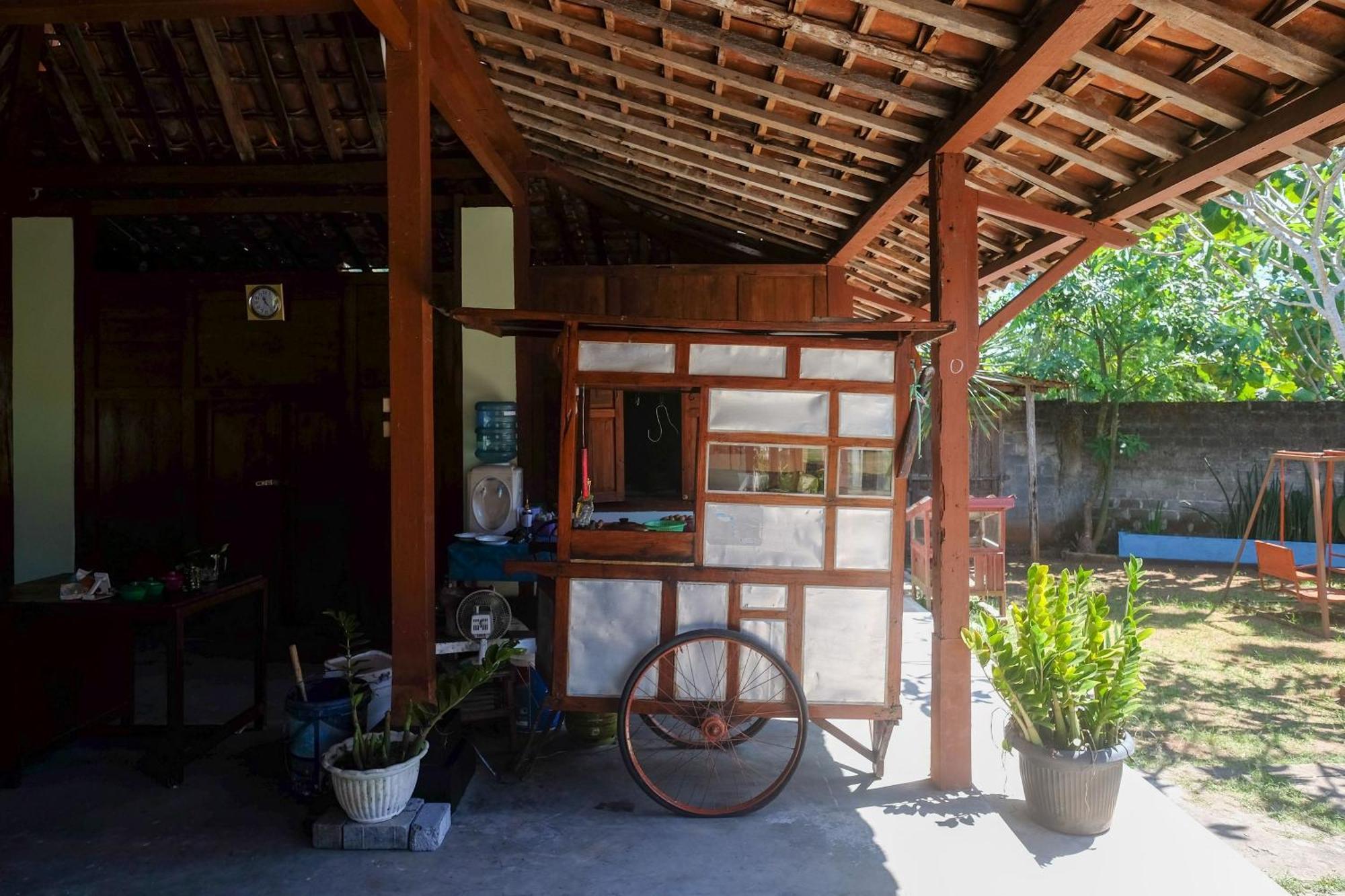Reddoorz Syariah Near Alun Alun Wonosari Hotel Exterior foto